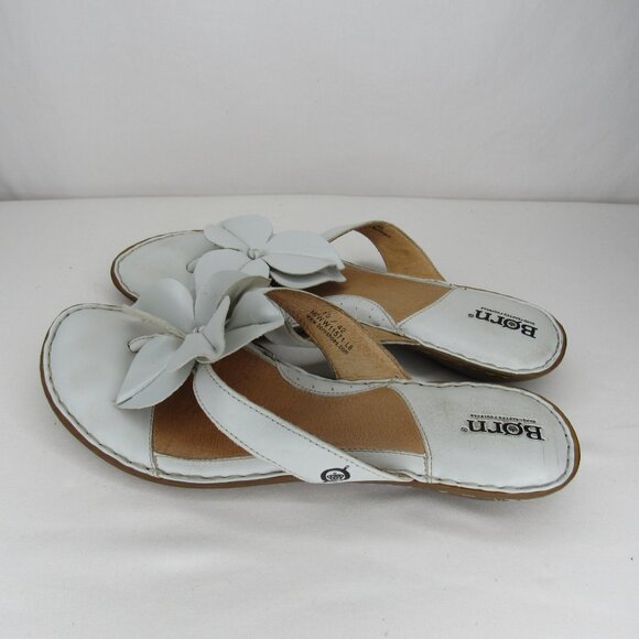 Born Light Blue Leather Flip Flops Floral Sandals Summer Women's 10 - Picture 3 of 8